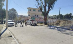 Catean inmueble presuntamente ligado al alcalde de Tepetitla por huachigas; aseguran pipas y patrulla