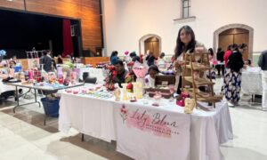 Huamantla se llena de amor y emprendimiento en el Bazar «Entre Amigos y Corazones