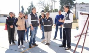 Luminarias y limpieza en Acuitlapilco y Tepehitec: el compromiso del alcalde Alfonso Sánchez