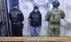 Detienen policía de Apizaco y Marina a masculino con motoneta con reporte de robo.