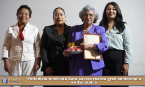 Periodista feminista Sara Lovera realiza gran conferencia en Zacatelco.