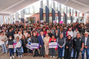 BIENESTAR ESTATAL ENTREGA TARJETAS QUE GARANTIZAN ALIMENTACIÓN Y ATENCIÓN MÉDICA A MILES DE FAMILIAS TLAXCALTECAS