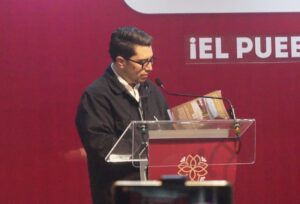 Antonio Martínez defiende reparto de propaganda gubernamental: “no es promoción, es información”.