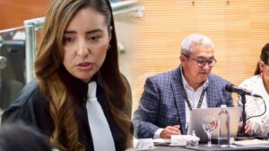 Respalda panista “operación mochila” para evitar violencia; SEPE advierte consecuencias por amenazas.