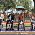 Zacatelco entrega apoyos funcionales a personas con discapacidad.
