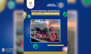 Recuperan en Zacatelco motocicleta robada en Puebla.