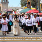 Ixtenco se desborda de alegría y color en su tradicional desfile de feria.