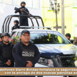 Idelfonso Carro Roldán fortalece la seguridad en Panotla con la entrega de dos nuevas patrullas equipadas.