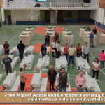 José Miguel Acatzi Luna encabeza entrega de tinacos y calentadores solares en Zacatelco.