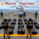 FGR, SSPC y Marina ejecutan orden de cateo en Tlaxcala; aseguran cerca de una tonelada de cocaína y armas de alto poder.