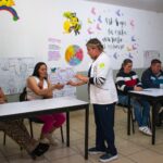 Universidad Metropolitana de Tlaxcala fortalece la orientación familiar con taller para madres y padres de familia