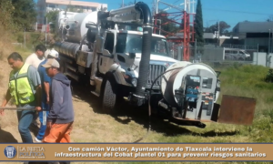 Con camión Váctor, Ayuntamiento de Tlaxcala interviene la infraestructura del Cobat plantel 01 para prevenir riesgos sanitarios.
