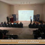 Tetlanohcan reúne a policías de la Región II en conferencia sobre prevención y proximidad.