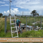 Conagua supervisa mantenimiento de estaciones climatológicas en Cuapiaxtla y El Carmen Tequextitla, Tlaxcala.
