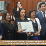 Miriam Bueno recibe la Presea Miguel N. Lira 2026; llama a defender la libertad de expresión.