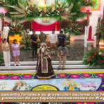 Huamantla fortalece su proyección nacional con hermanamiento y promoción de sus tapetes monumentales en Playa del Carmen.