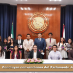 Concluyen convenciones del Parlamento Juvenil 2026.