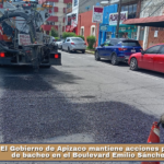 El Gobierno de Apizaco mantiene acciones permanentes de bacheo en el Boulevard Emilio Sánchez Piedras.