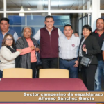Sector campesino da espaldarazo a Alfonso Sánchez García.