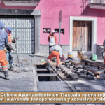 Coloca Ayuntamiento de Tlaxcala nueva rejilla reforzada en la avenida Independencia y resuelve problema de fondo.