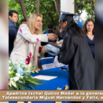 Apadrina Ixchel Quiroz Medel a la generación de la Telesecundaria Miguel Hernández y Félix, en Nativitas.