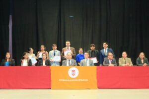 El conocimiento con sentido se convierte en transformación social: Rector de la UATx.