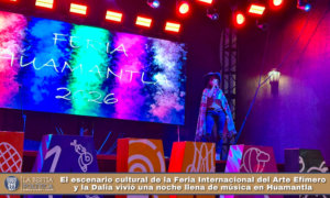 El escenario cultural de la Feria Internacional del Arte Efímero y la Dalia vivió una noche llena de música en Huamantla.