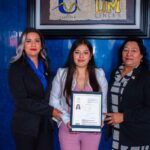 Elia Barrera Herrera recibe título profesional en Psicología Clínica por la UMT