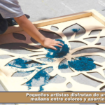 Pequeños artistas disfrutan de una mañana entre colores y aserrín.