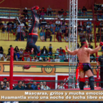 Máscaras, gritos y mucha emoción: Huamantla vivió una noche de lucha libre en La Taurina.