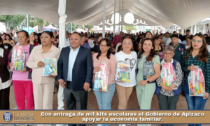 Con entrega de mil kits escolares el Gobierno de Apizaco apoyar la economía familiar.