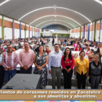 Cientos de corazones reunidos en Zacatelco para celebrar a sus abuelitas y abuelitos.