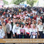 Tlaxcala capital da muestra de su riqueza artesanal y gastronómica en Festival de Pueblos Indígenas.