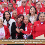 Abandera gobernadora a la selección tlaxcalteca de personas adultas mayores.