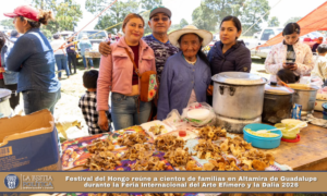 Festival del Hongo reúne a cientos de familias en Altamira de Guadalupe durante la Feria Internacional del Arte Efímero y la Dalia 2026.