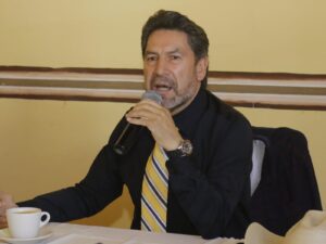 Raymundo Vázquez acusa uso de recursos públicos para favorecer a Alfonso Sánchez en proceso interno de Morena.