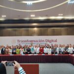 Panotla participa en un encuentro nacional para impulsar un Gobierno más ágil, eficiente y cercano.      Con el objetivo de fortalecer una administración pública más ágil, eficiente y cercana a la ciudadanía, el secretario del Ayuntamiento de Panotla, Franklin Calva Córdoba, asistió a la Ciudad de México, en representación del presidente municipal, Idelfonso Carro Roldán, para participar en un encuentro enfocado en la simplificación de trámites y la reducción de cargas burocráticas.     Durante la jornada se abordaron acciones orientadas a facilitar la relación entre la ciudadanía y las instituciones, mediante procesos más sencillos, eficientes y accesibles, que permitan reducir tiempos y evitar trámites innecesarios.     En representación del Gobierno Municipal de Panotla, Franklin Calva Córdoba destacó la importancia de impulsar estrategias que permitan modernizar la administración pública y brindar mejores servicios a la población.     Estas acciones refrendan el compromiso del Ayuntamiento de Panotla con una gestión cercana, eficiente y orientada a ofrecer soluciones a las necesidades de las y los ciudadanos.     Menos burocracia, más soluciones y mejores oportunidades para la gente.