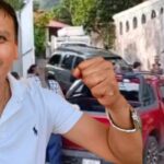 Disputa familiar por inmueble de “Los Dinosaurios” en Tizatlán termina en desalojo con presencia policial.