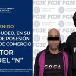 Detiene FGJE a hombre por delitos contra la salud, en su modalidad de narcomenudeo.