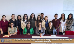La UATx brinda capacitación a responsables de Casas de Autorrealización.