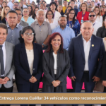 Entrega Lorena Cuéllar 34 vehículos como reconocimiento al magisterio.