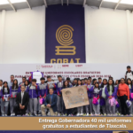 Entrega Gobernadora 40 mil uniformes gratuitos a estudiantes de Tlaxcala.