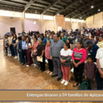 Entregan tinacos a 59 familias de Apizaco.