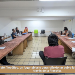 Café filosófico, un lugar abierto para reflexionar sobre la vida cotidiana a través de la filosofía.