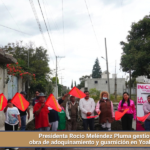 Presidenta Rocío Meléndez Pluma gestiona obra de adoquinamiento y guarnición en Yoalcoatl.