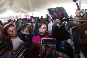 Lorena Cuéllar: “La política es así”; respeta decisión de Morena y evita respaldar a Ana Lilia