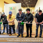 Asiste Carlos López Suárez a la inauguración de la exposición itinerante “Cultura Sonidera” en el Museo Regional de Tlaxcala.