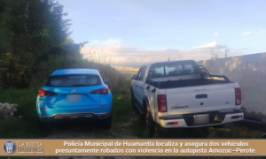 Policía Municipal de Huamantla localiza y asegura dos vehículos presuntamente robados con violencia en la autopista Amozoc–Perote.