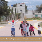 Impulsa Blanca Angulo mejores vialidades en comunidades de Chiautempan.