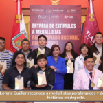 Lorena Cuéllar reconoce a medallistas paralímpicos y destaca inversión histórica en deporte.